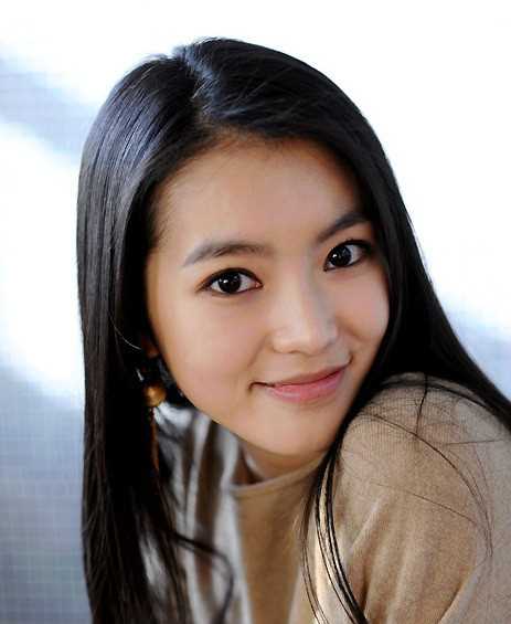 现代美女陈青青