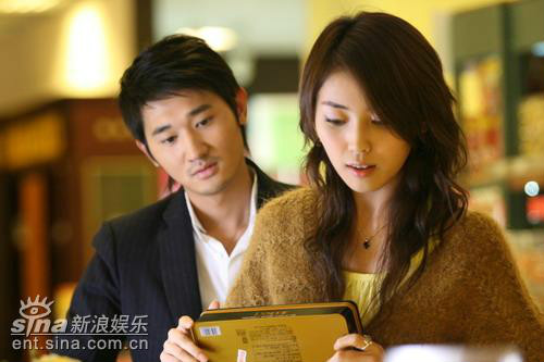 现代美女霍京生