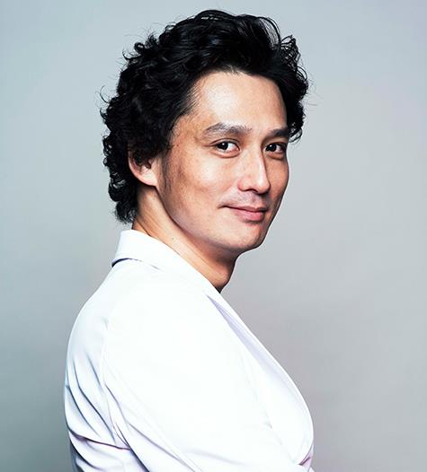 在神酒诊所干杯神酒章一郎