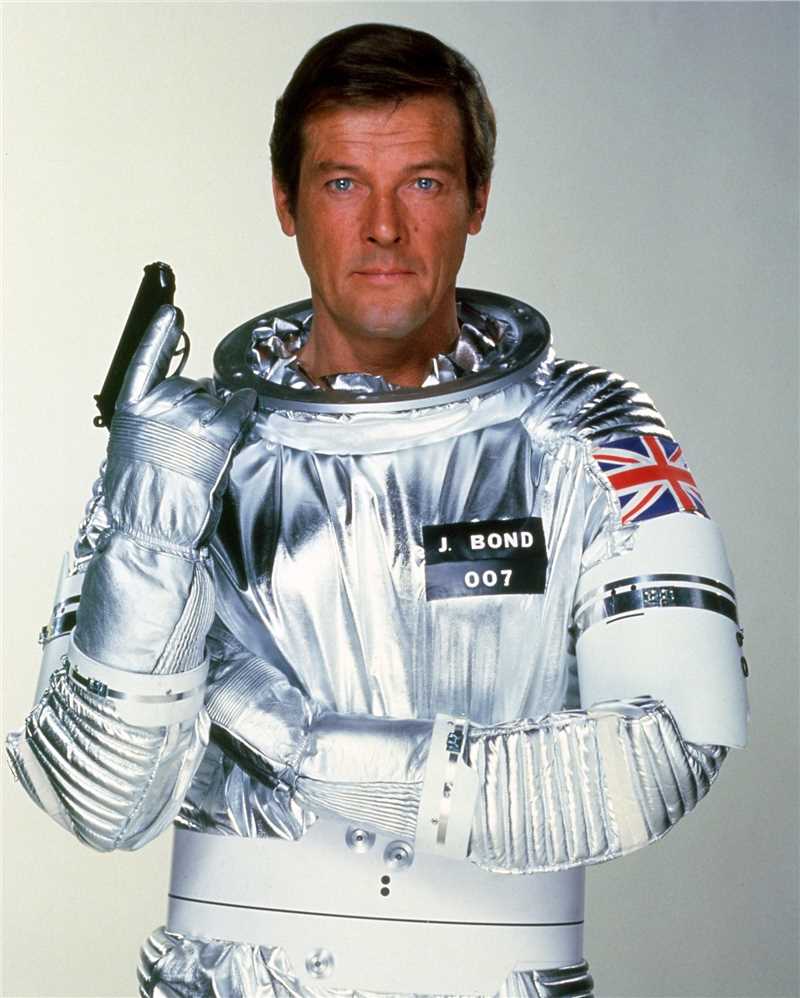 007之太空城詹姆斯·邦德