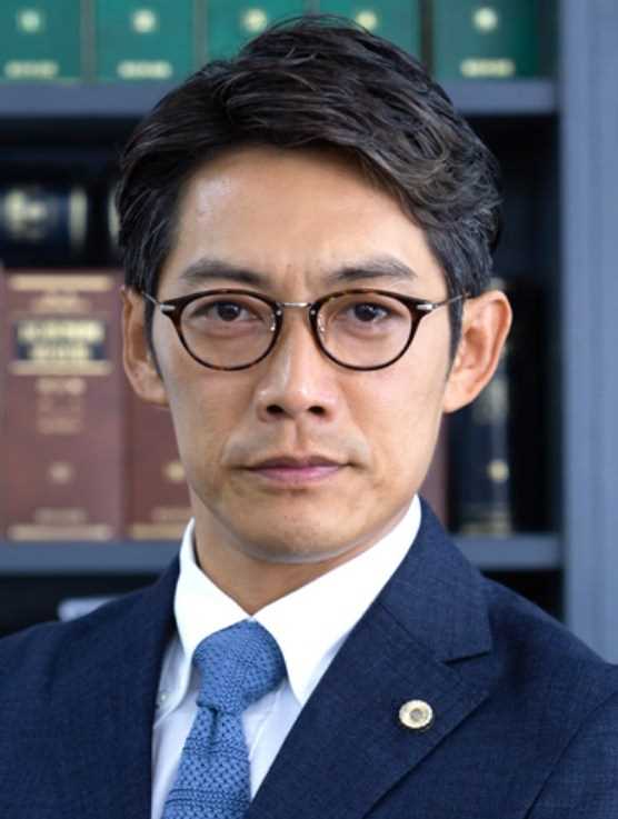 法律之心：重建生命的律师村越诚一