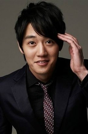 仁寺洞丑闻李强俊