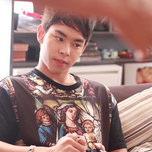 为爱所困2Mone的扮演者是Mark