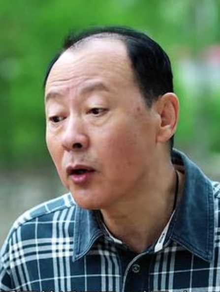 小镇警事张镇忠