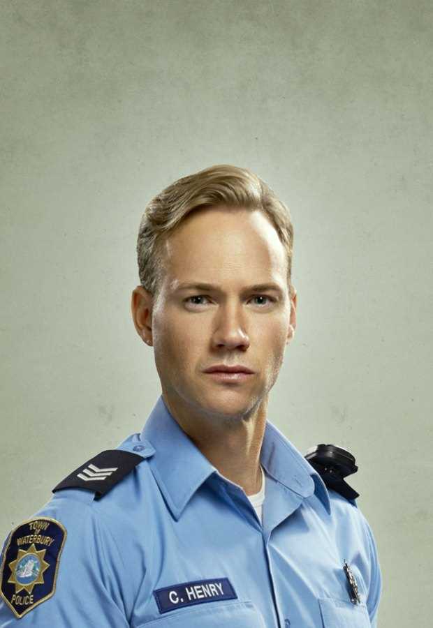 鲜血淋漓Cam Henry