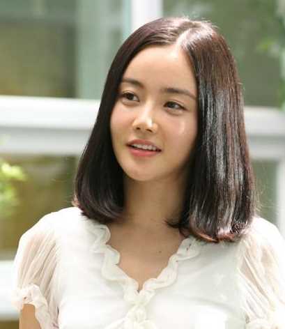 沉睡的魔女崔雅美