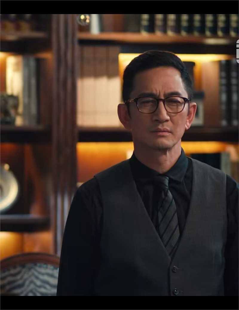 再见，陌生人沈建强的扮演者是吴启华