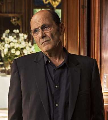 无巧不成婚麦克斯·安杰利