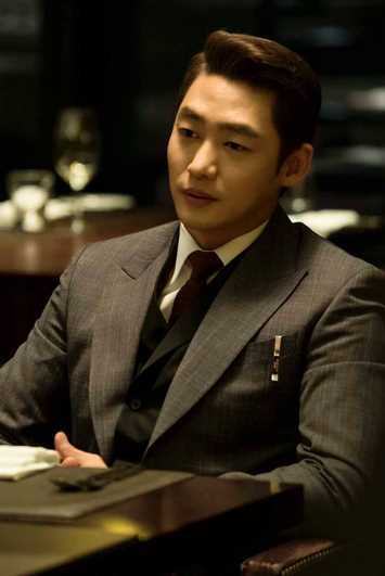 汉谟拉比小姐闵容俊