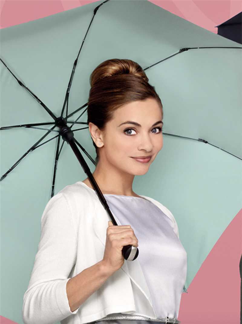 意外制造公司安娜