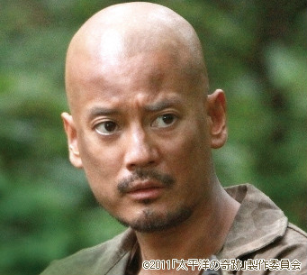 太平洋的奇迹堀内今朝松的扮演者是唐泽寿明