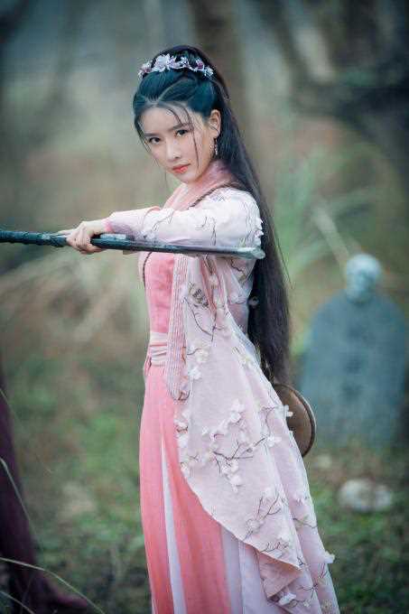 燕赤霞·生肖神将桃花姬的扮演者是刘亦彤
