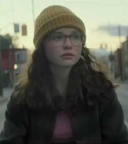 在黑暗中讲述的恐怖故事史黛拉