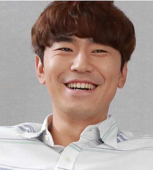 高品格单恋许彬的扮演者是李时言