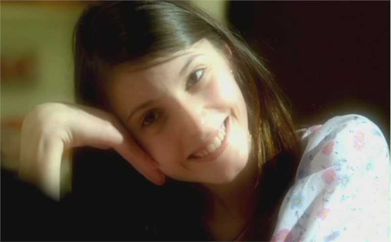 谜一样的双眼莉莉安娜·科洛托