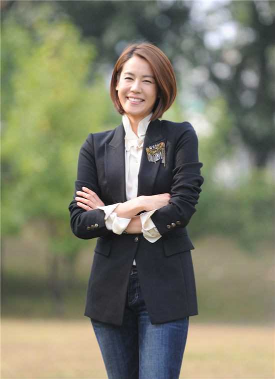 不懂女人李敏贞的扮演者是金芝荷