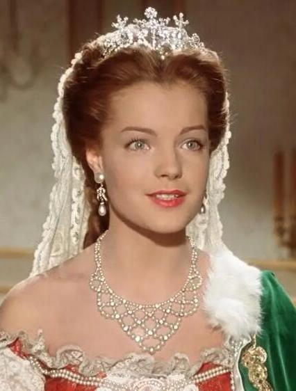 茜茜公主2：年轻的皇后茜茜