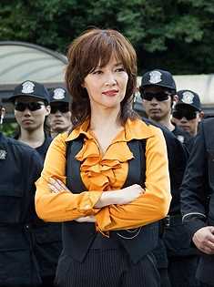 马路须加学园3所长