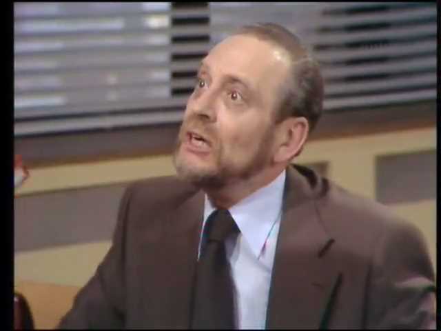 请讲普通话Zoltan Szabo的扮演者是Gabor Vernon