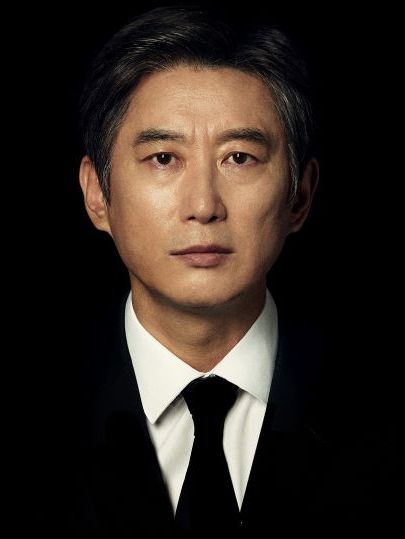 优雅的朋友们千万植的扮演者是金元海