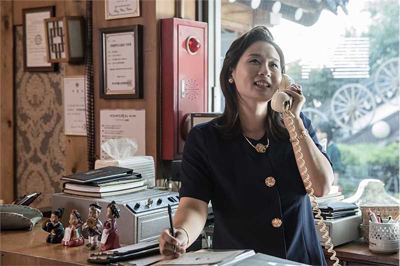 她的故事申诗章