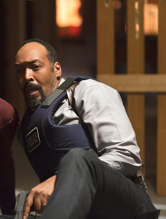 闪电侠第五季乔·韦斯特