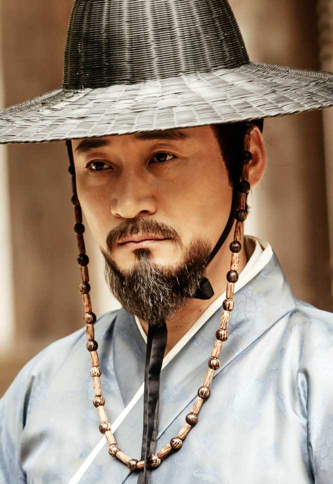 六龙飞天洪仁访