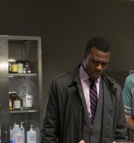 鬼债名侦探雷诺兹