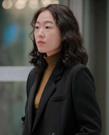 经常请吃饭的漂亮姐姐琴宝罗