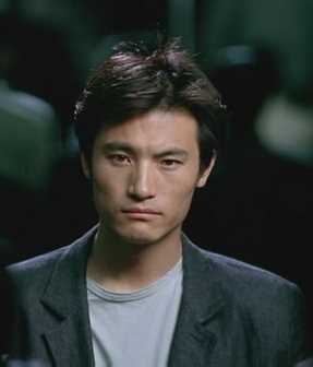 开往春天的地铁建斌