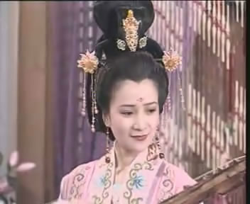 情剑山河周娥皇的扮演者是何晴