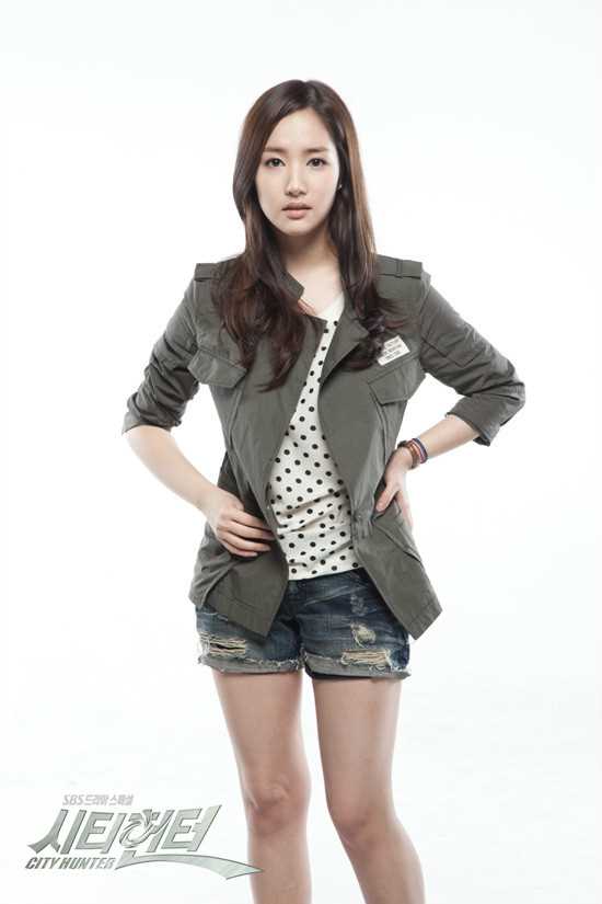 城市猎人金娜娜的扮演者是朴敏英