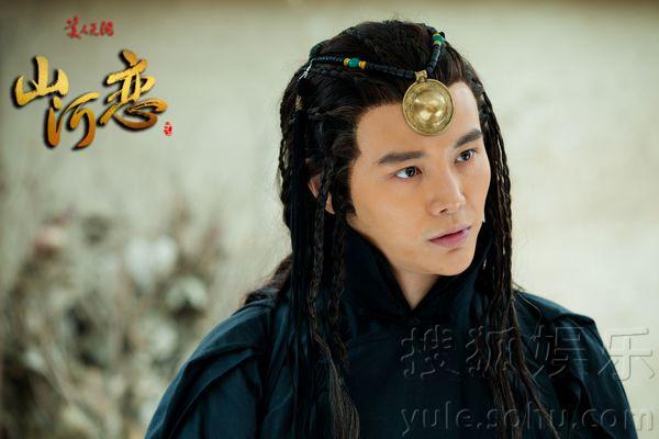 美人无泪阿古拉