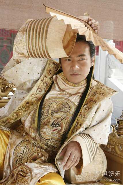 包三姑外传朱棣的扮演者是于波