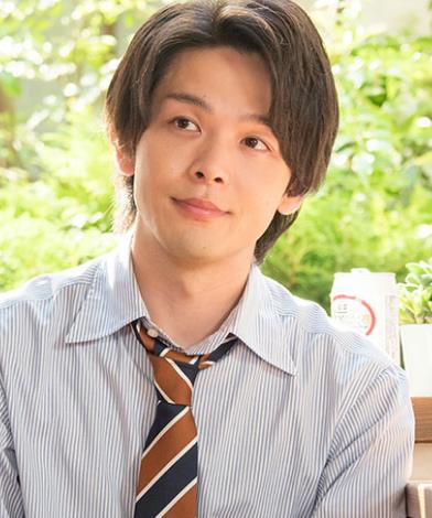 一半，蓝色朝井正人