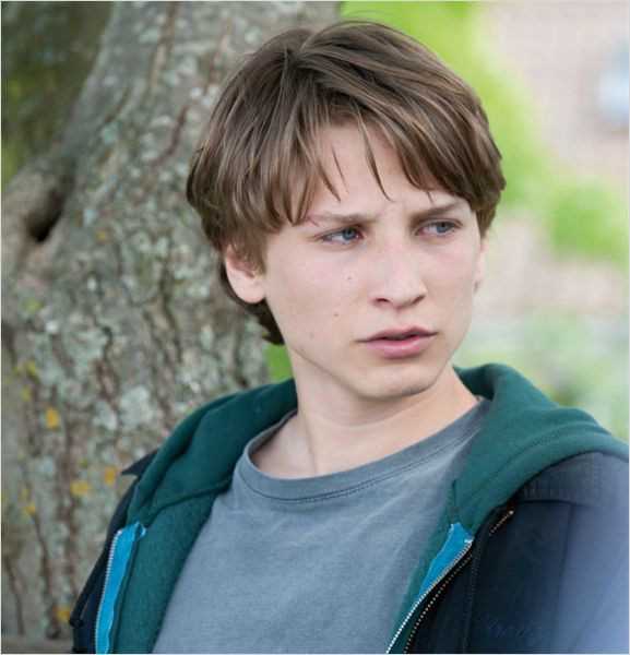 登堂入室克劳德的扮演者是恩斯特·吴默埃