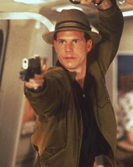 铁血战士2杰瑞·兰伯特