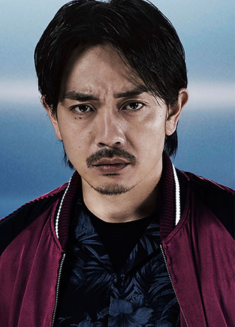 热血街区2九十九的扮演者是青柳翔