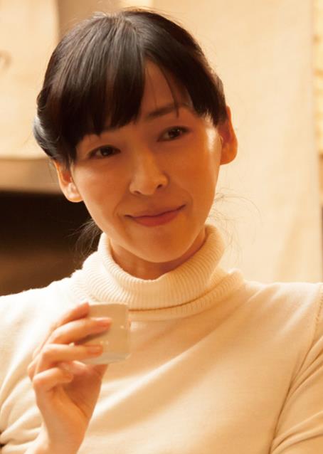 演员龟冈拓次室田安昙