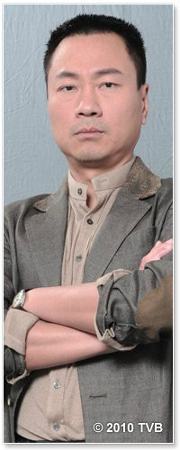 巾帼枭雄(粤语)刘醒的扮演者是黎耀祥