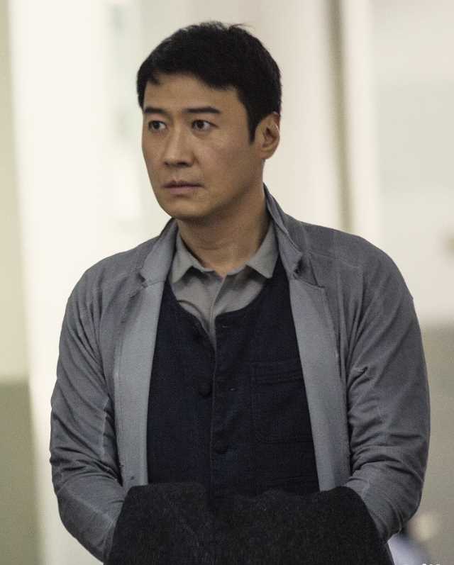 夜孔雀如果没有遇见你马荣