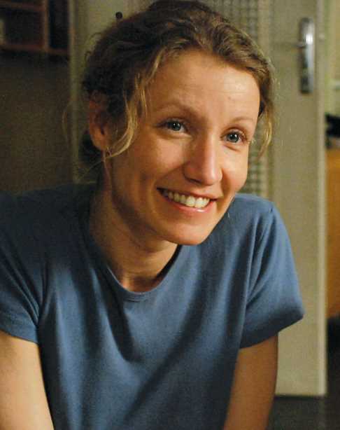 瑞奇凯蒂的扮演者是亚历山德拉·拉米