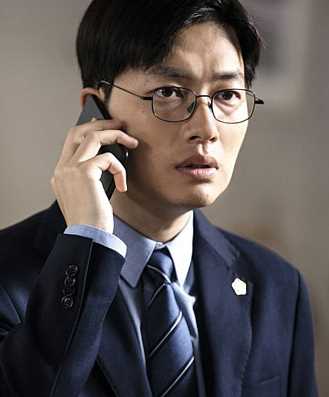 小委托人尹正烨