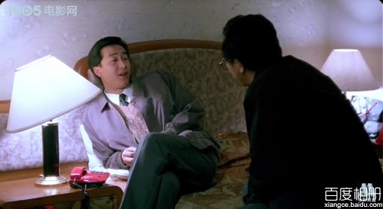 背靠背，脸对脸石经理