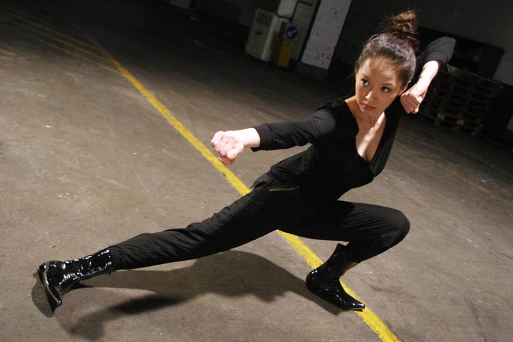 魔鬼天使阿红的扮演者是天心