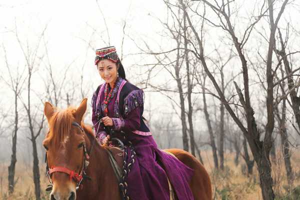 神医传奇紫苏的扮演者是张馨心