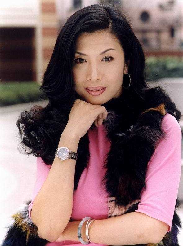 群英会陈圆圆的扮演者是吴家丽