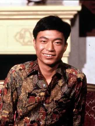 网中人程灿的扮演者是廖伟雄