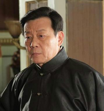 九死一生龙浦生的扮演者是寇世勋