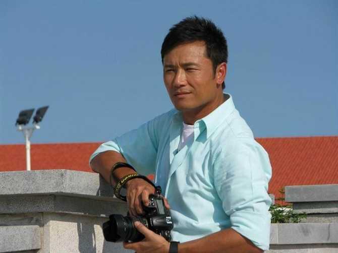 撕票风云何湛森